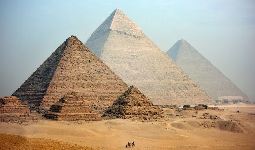 🌍 5 Days Egypt Budget Tour to Cairo & White Desert Adventure